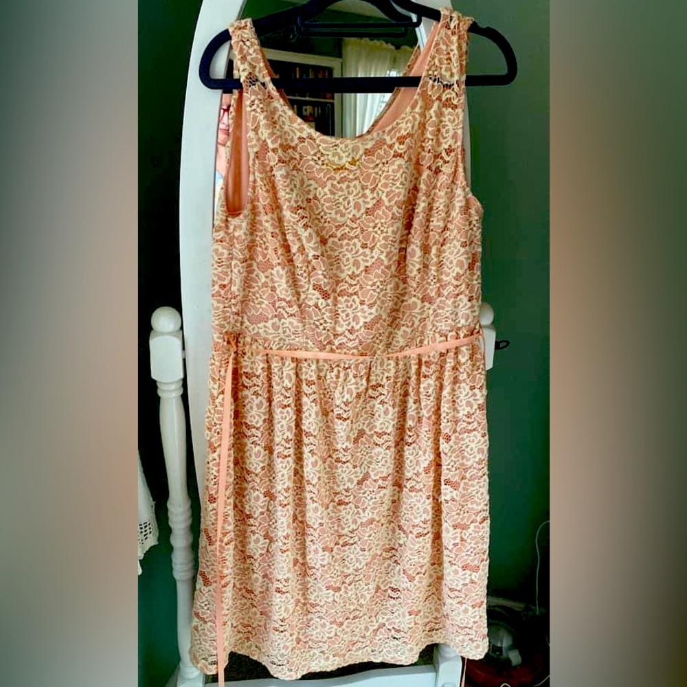 Yellow Star Lace Dress size 1x worn once